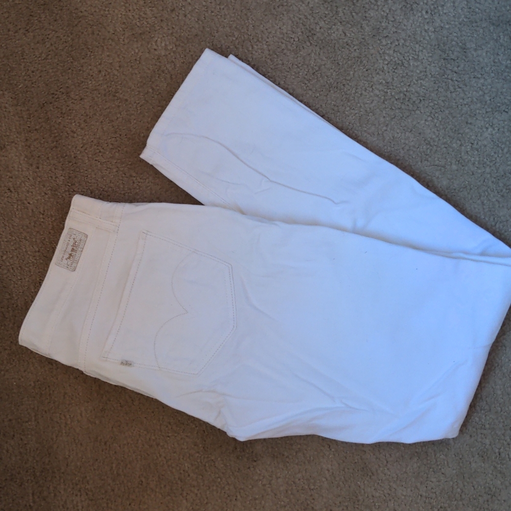 Levi's white skinny jeans